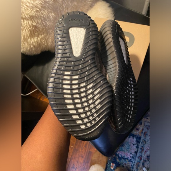 BNIB Yeezy Adidas Boost 350 V2 Beluga Reflective Sz 6M - Picture 5 of 7